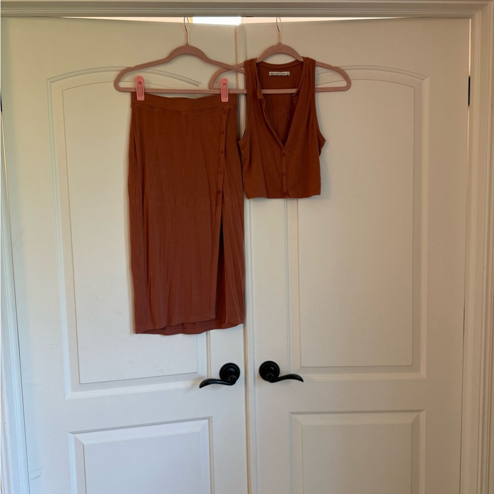 Abercrombie & Fitch Terracotta Ribbed Top